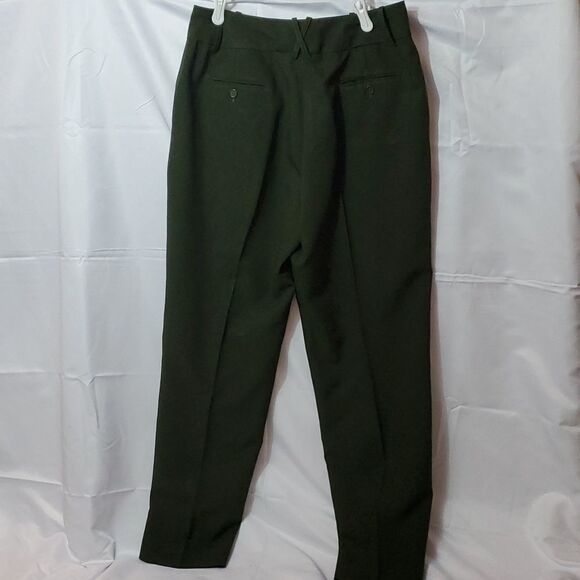 LARRY LEVINE SPORT, NOT WORN, SIZE 12, GREEN WOMEN'S PANTS, - Picture 2 of 11